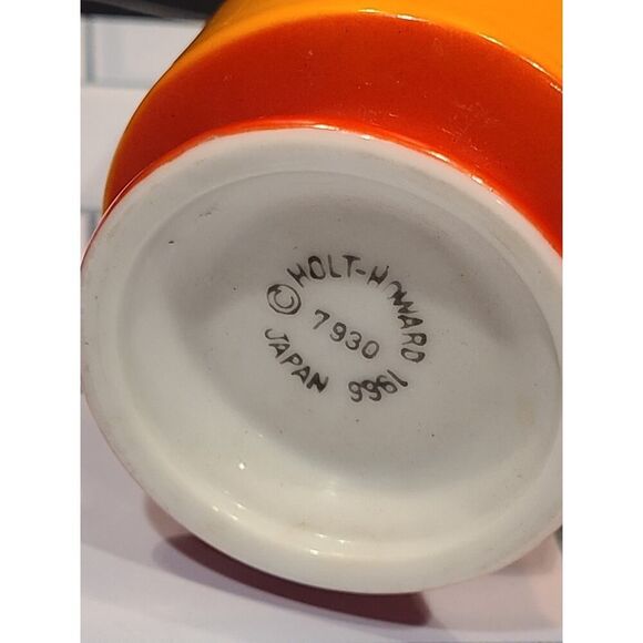 HOLT-HOWARD 1966 Striped Set Of 2 Porcelain Mugs Handles Footed Blue Orange EUC - Picture 7 of 13